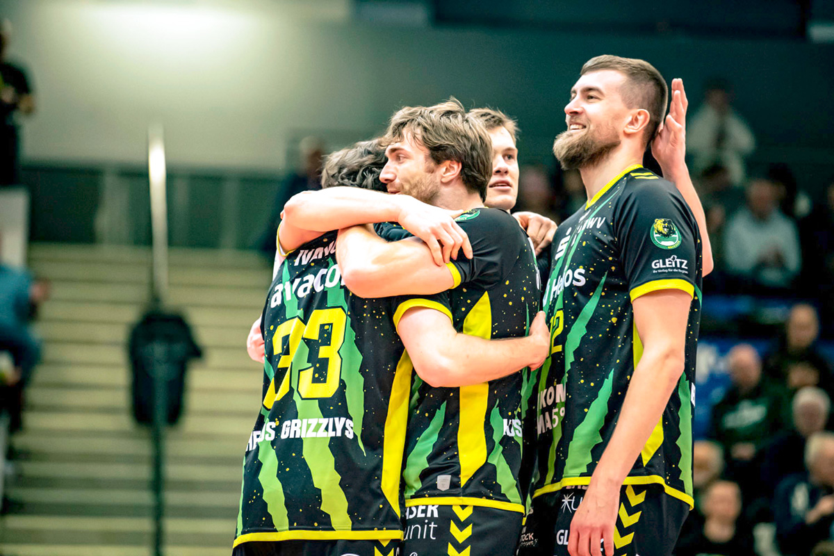 Beim Ligacup präsentieren sich die GRIZZLYS erstmals mit ihrem neuen Kader. Foto: Elisabeth Kloth