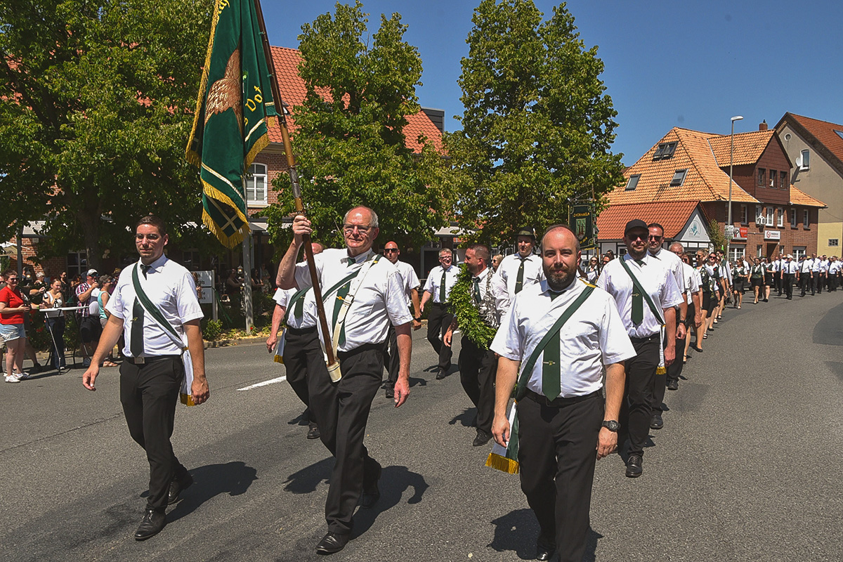 Die Schützenmänner vom MSC waren beim Umzug stark vertreten.