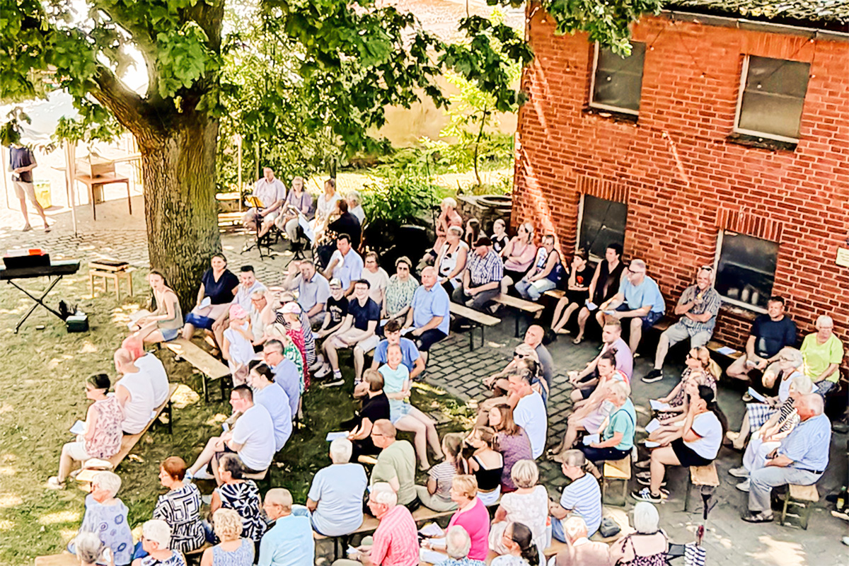 Fest verband gelebten Glauben, Gemeinschaft und Unterhaltung.