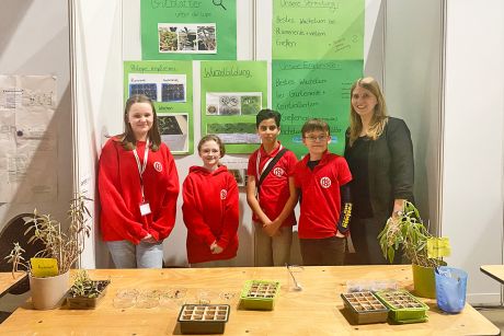 Kinder der Molitoris-Schule Harsum beim Regionalwettbewerb Jugend forscht junior