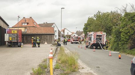 Trainiert wurde das Zusammenwirken mehrerer Ortsfeuerwehren bei einer komplexen Schadenslage.
