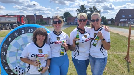 Von links: Yvonne, Roxy, Diana und Anika von „Talentfrei“.