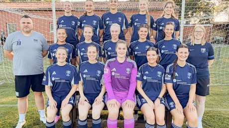 Frauenfußballmannschaft des SG Lühnde/Oedelum freut sich über fünf neue Spielerinnen.