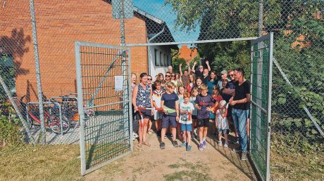Feierliche Neueröffnung des Bolzplatzes in Klein Escherde.