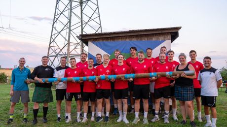 Handballer des MTV Groß Lafferde zu Gast bei den Highlander „MacWidukind“ in Adenstedt.