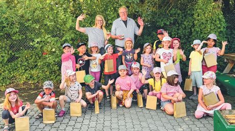 Kita Arche Noah erlebte Imkertag bei Tevigo in Vechelde.